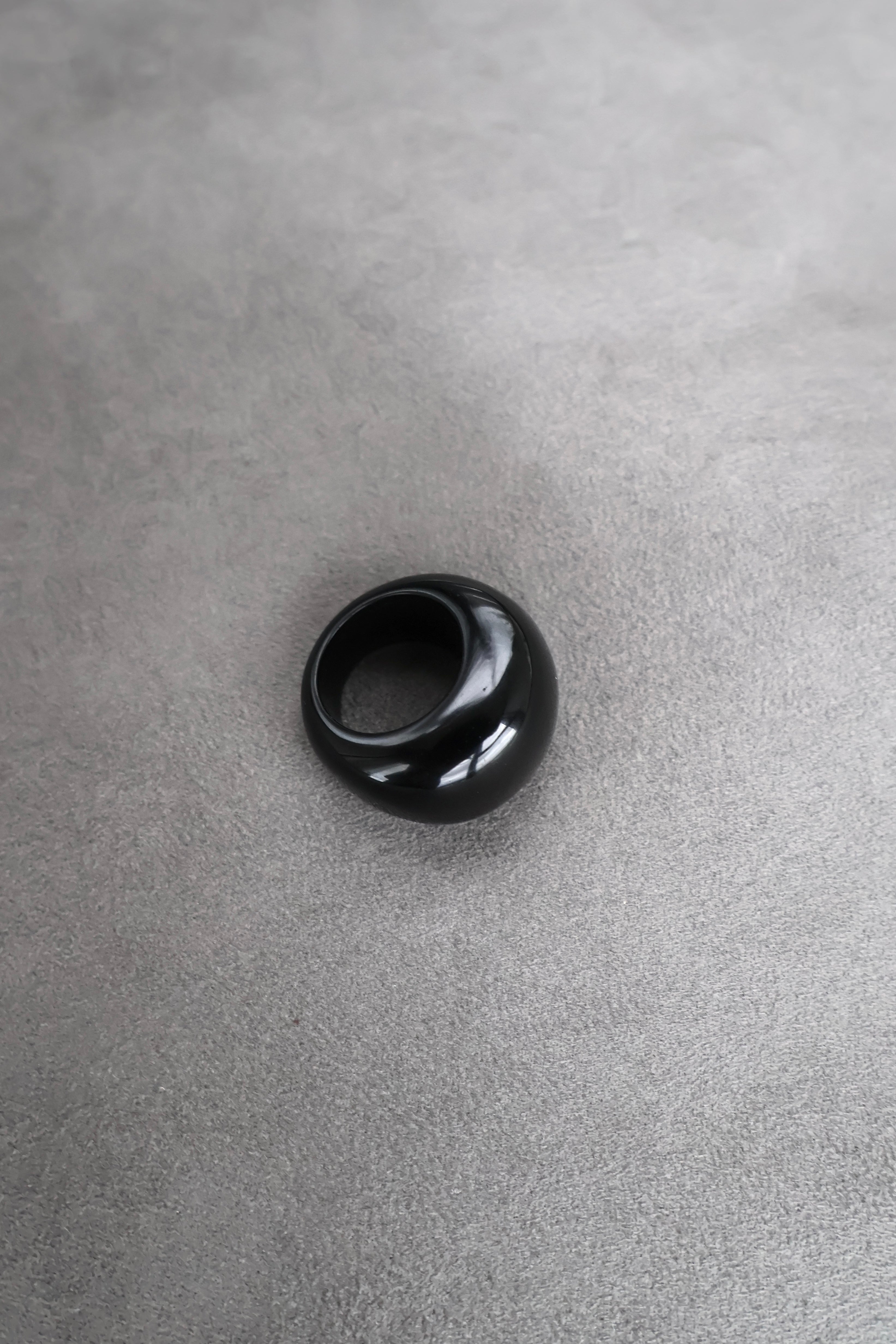 Forma Stone Ring in Onyx